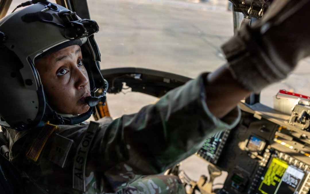 Army offers up to $200,000 in bonuses to keep senior pilots