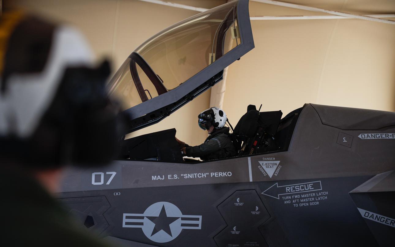 Marine F-35 squadron receives distinguished Air Force award