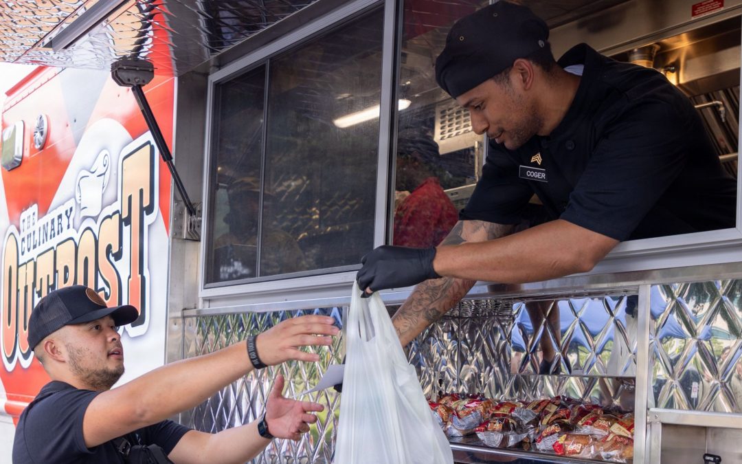 500 soldiers in Hawaii don’t have a dining hall. The Army got them a food truck.