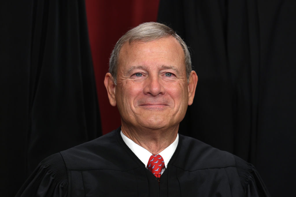 Man arrested for impersonating Chief Justice Roberts