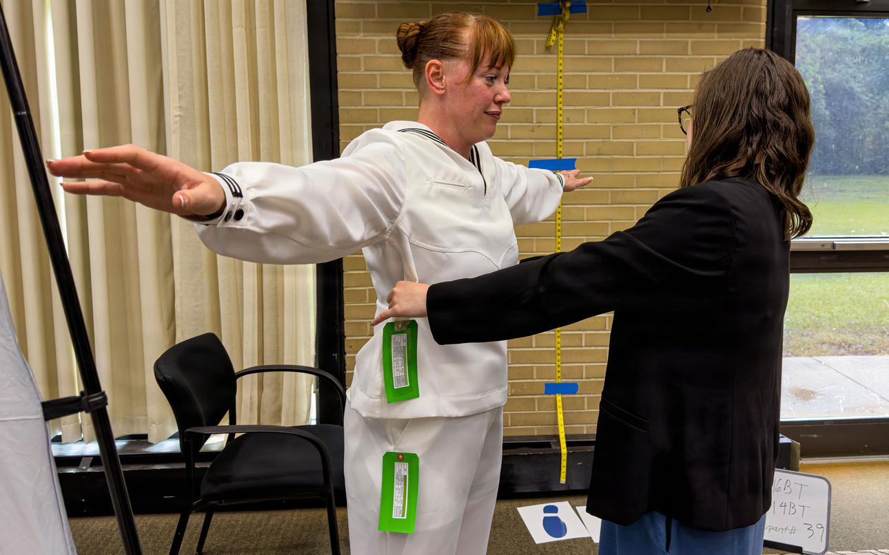Navy tests new uniforms for women in push to improve sizing and fit