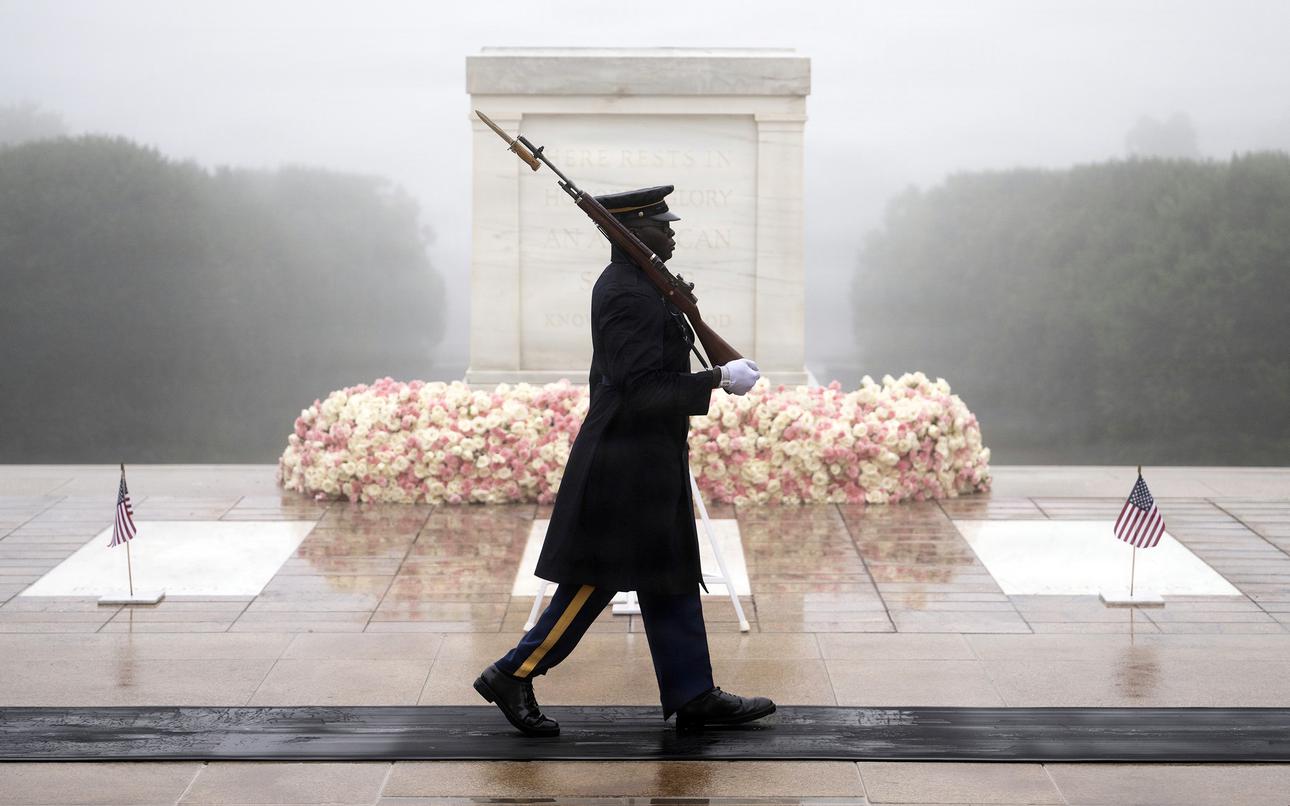 Pentagon plans to exhume, identify Korean War remains in Tomb of the Unknown Soldier