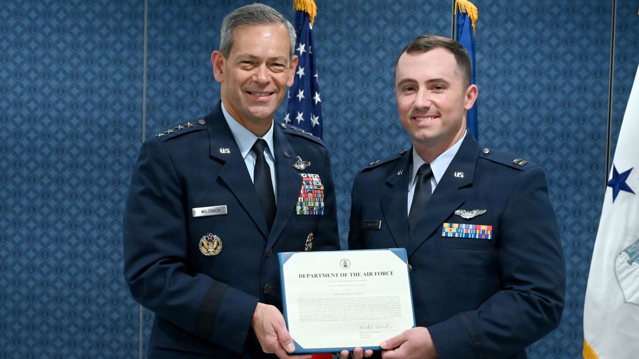 F-22 pilot made a safe belly landing after mechanical failure