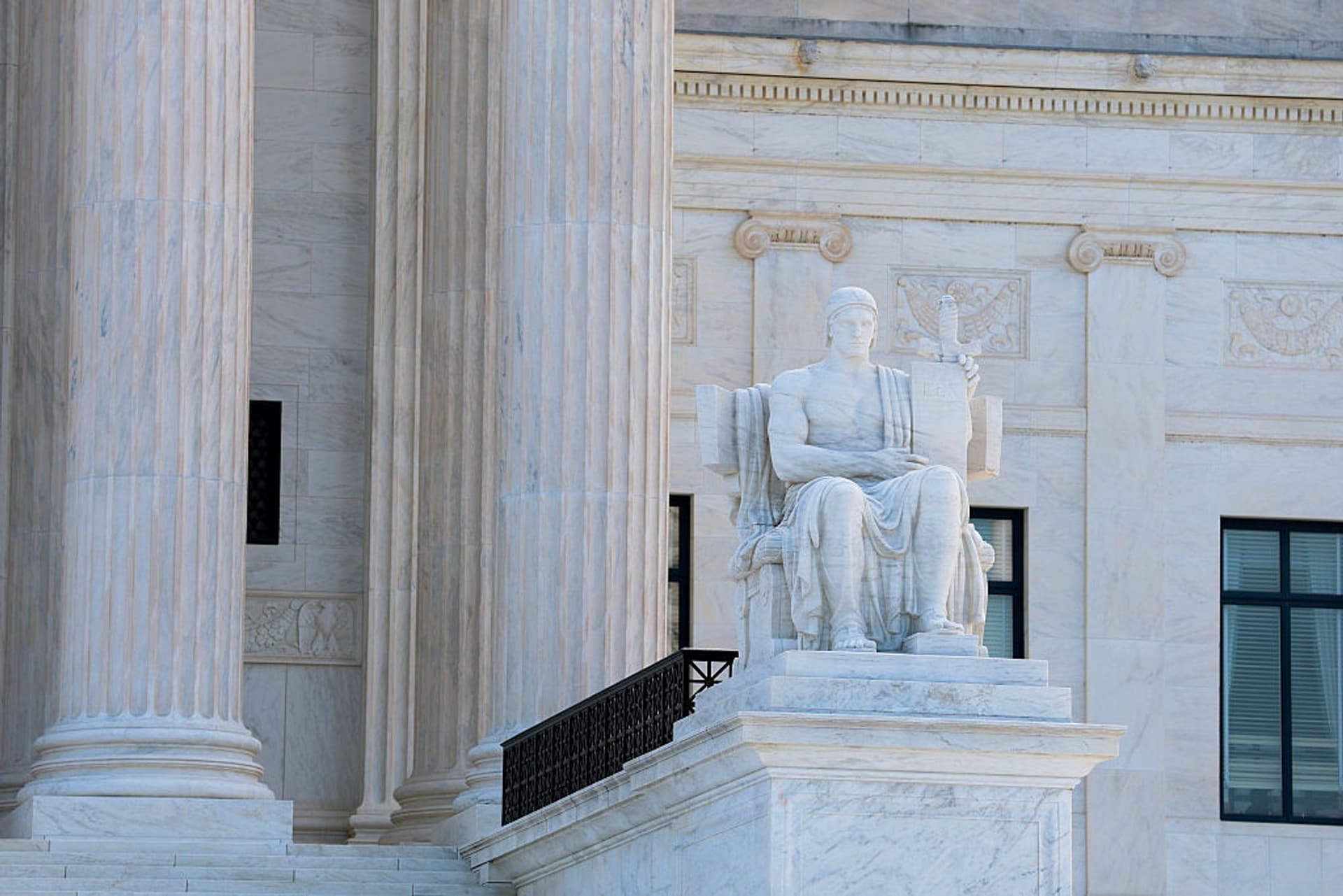 The foreign affairs origins of domestic executive supremacy