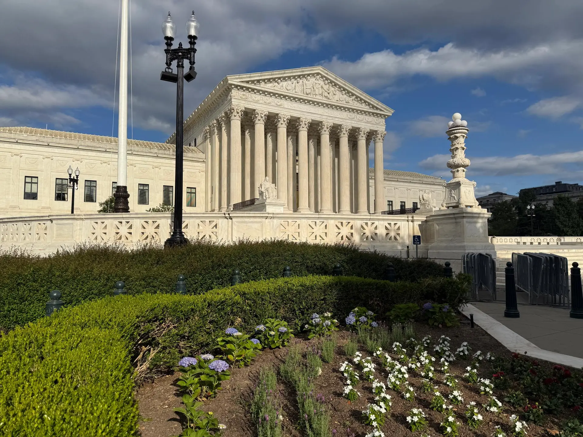 Supreme Court grants request to prevent Missouri from using congressional map expected to aid Republicans