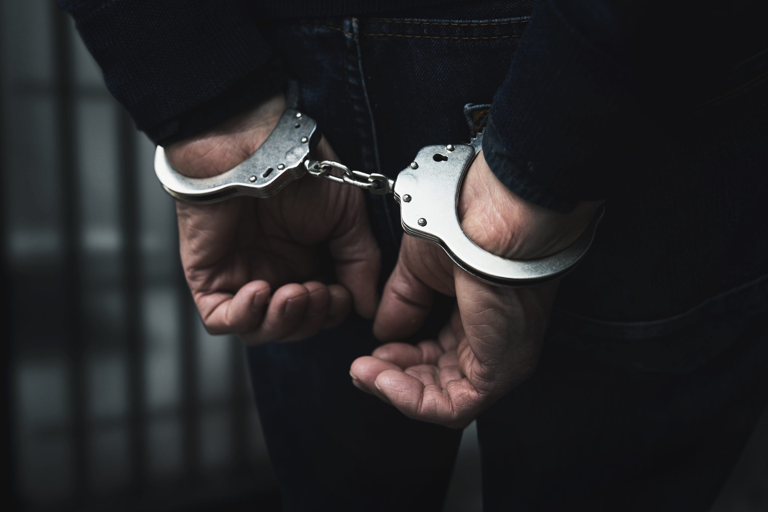 Lawyer for defendant seen shackled outside courtroom should have sought mistrial, Oregon Supreme Court says