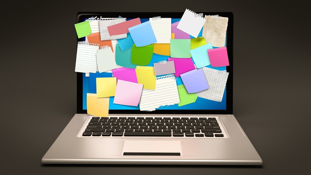 Content Refresh Strategy: How To Update Old Posts For New Wins